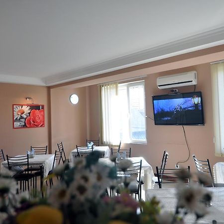 Sun Rise Hotel Τυφλίδα Εξωτερικό φωτογραφία