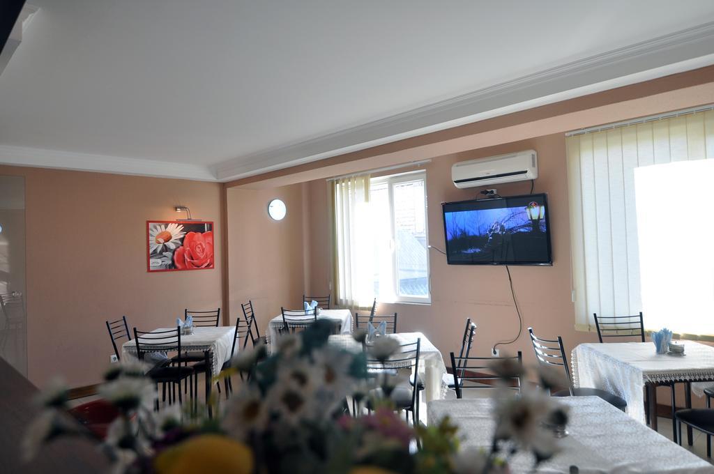 Sun Rise Hotel Τυφλίδα Εξωτερικό φωτογραφία